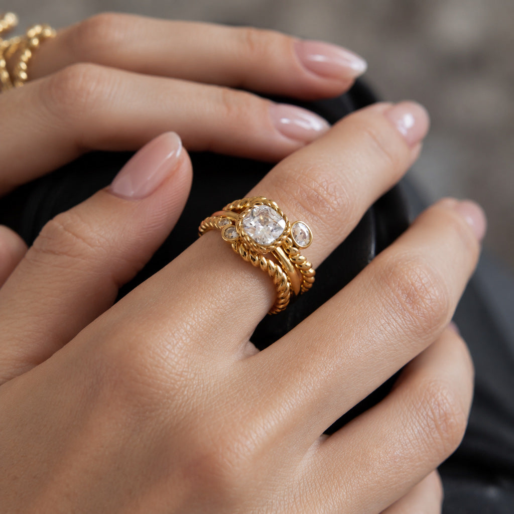 Zircon Titanium anneau en acier pour les femmes