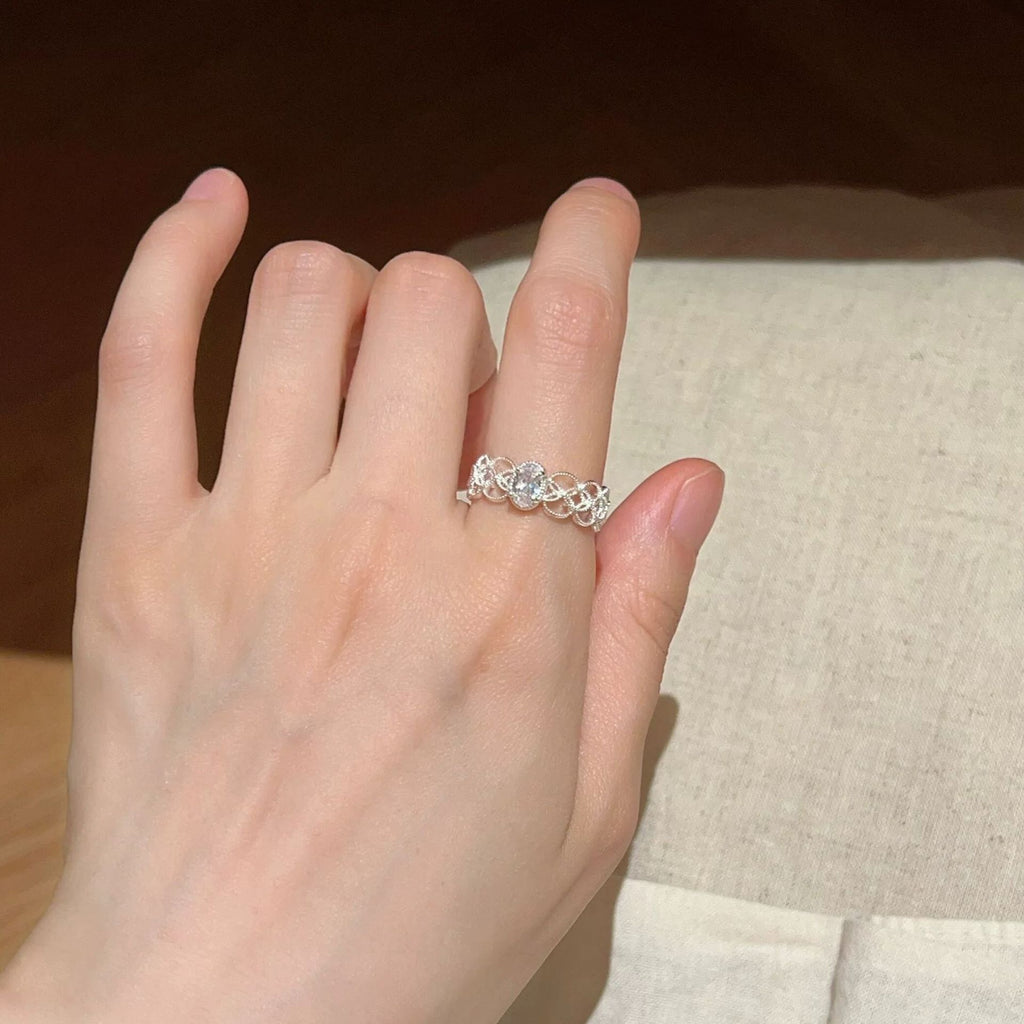 Sweet Elegant Hollow Anneau pour femmes