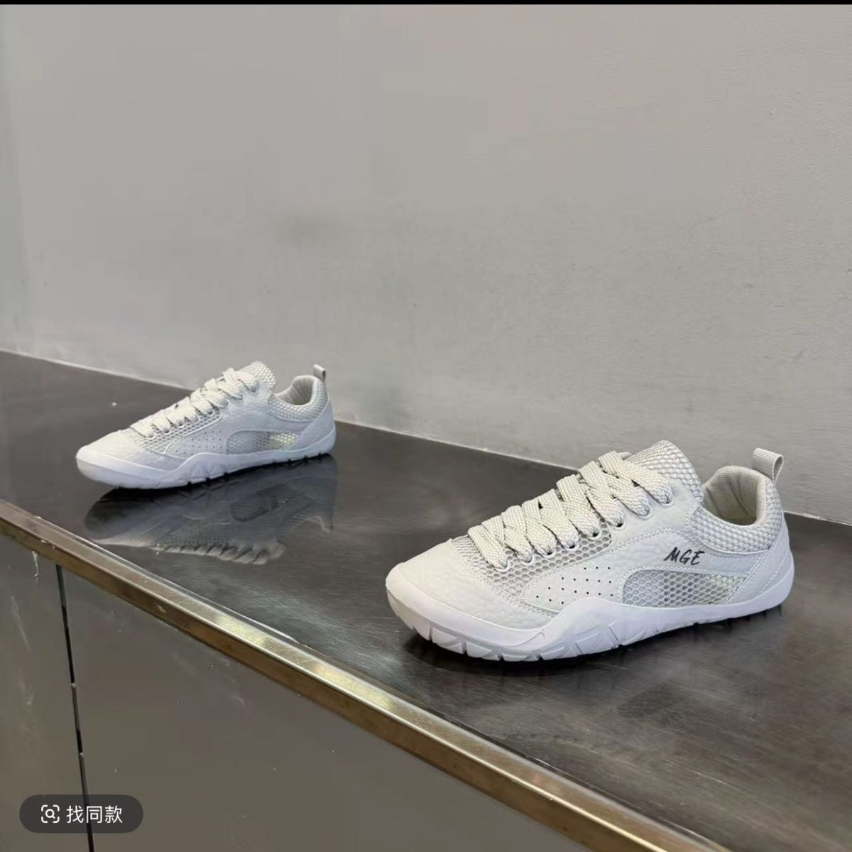 Designer Style Summer & Autumn Big Eye Mesh Vêtements de travail Outdoor Breathable Cortez Chaussures