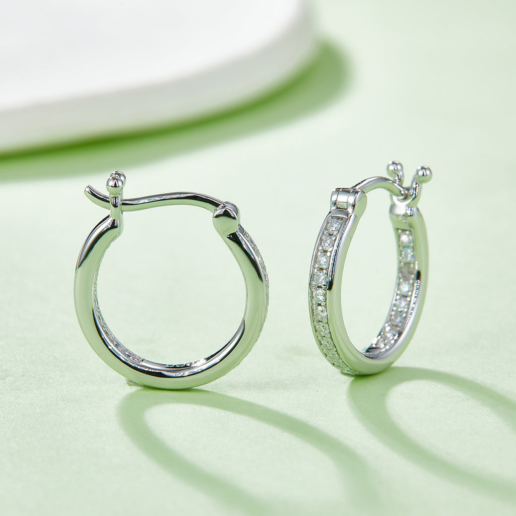 S925 Argent Sterling 38pcs Moissanite Huggie Boucles d'oreilles Hoop pour femmes 16,5mm Plaque platine