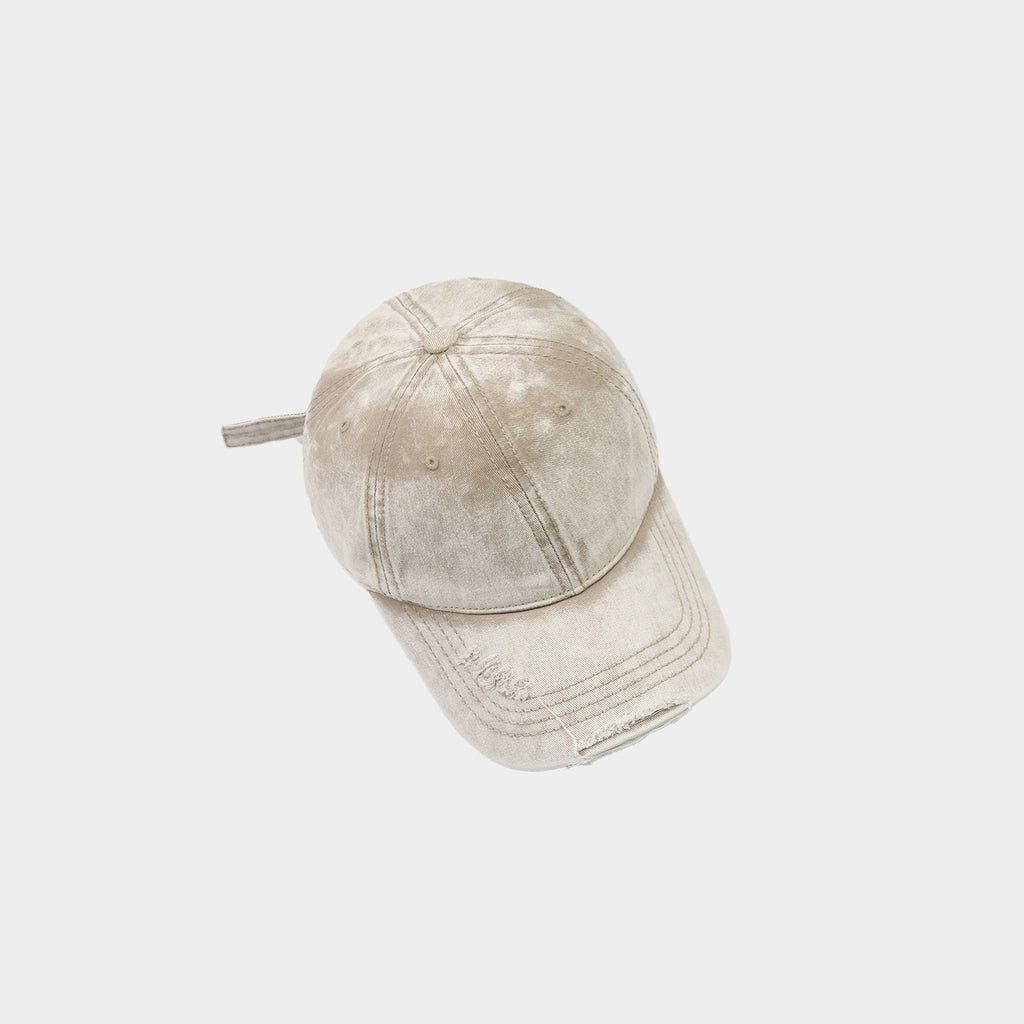 Vieille casquette de baseball en Denim