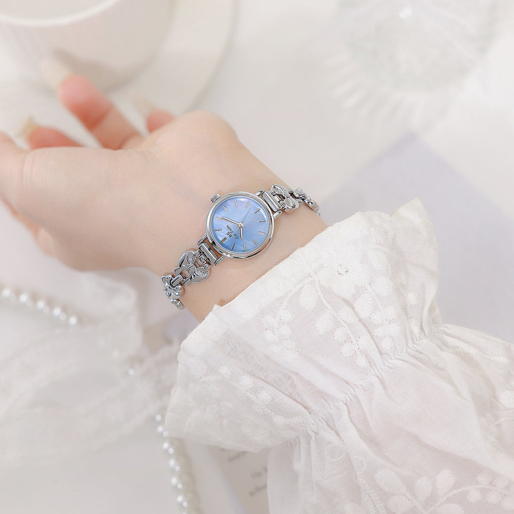 Montre de style rétro française pour femmes