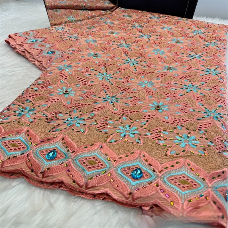 Tissu de dentelle florale africaine tout coton