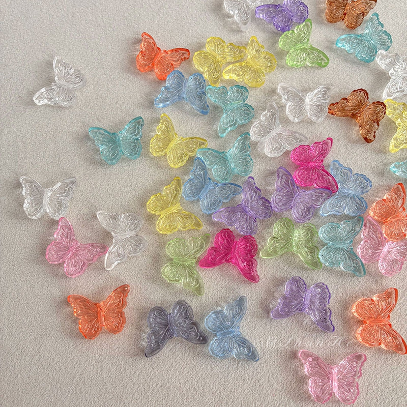 Perles de papillon acrylique détaillées