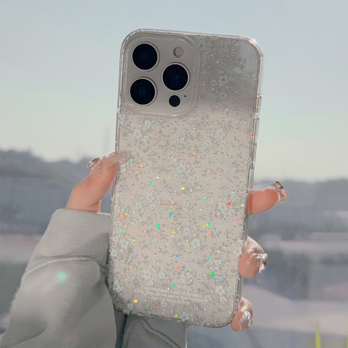 Étui de téléphone bleu doux avec glitter scintillant