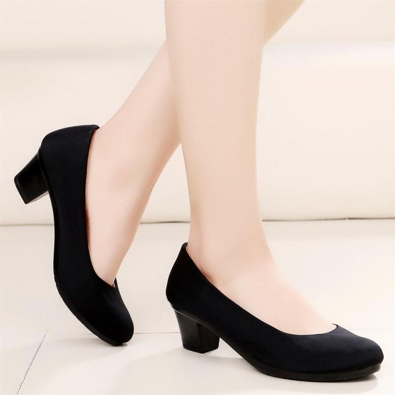 Printemps et automne été vieux Beijing vêtements chaussures femmes minces chaussures de travail noir chaussures haute
