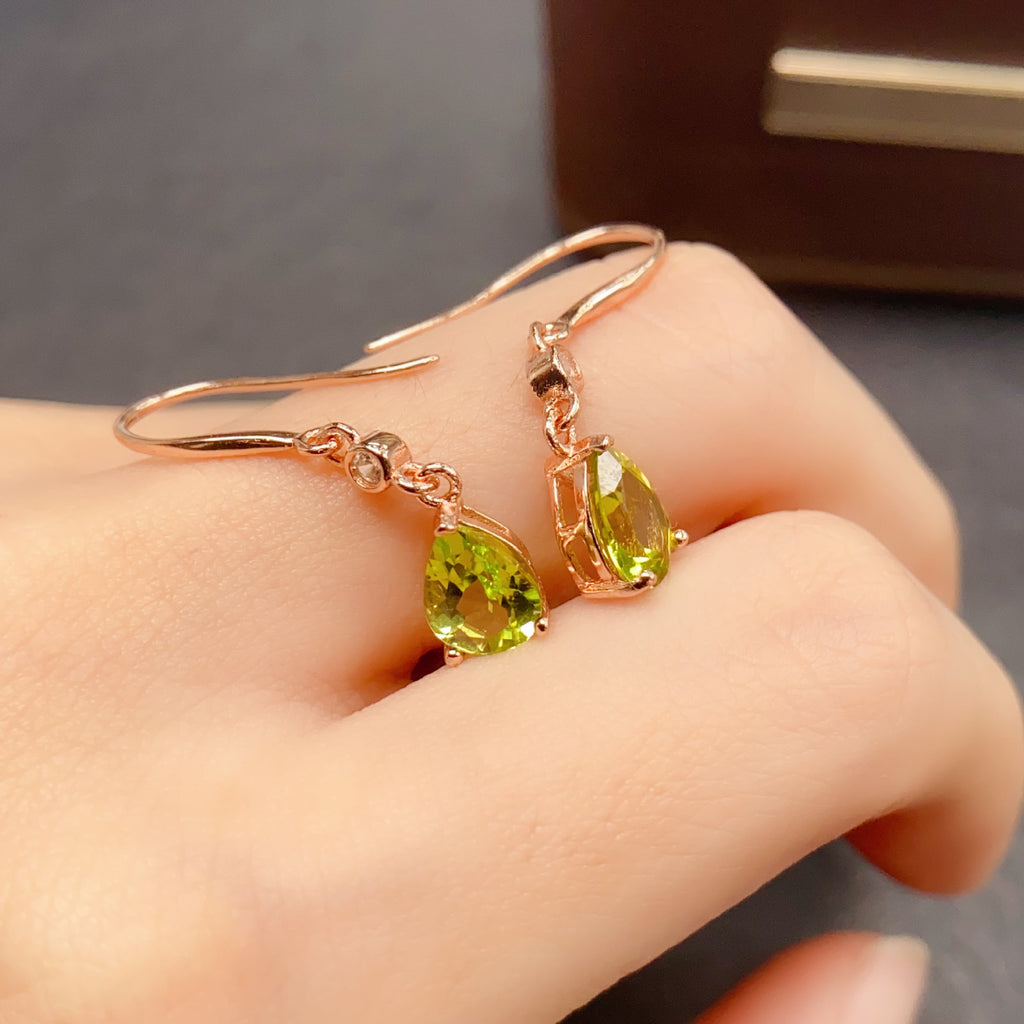 Boucles d'oreilles Peridot Stud naturelles S925 Silver Vacation Style
