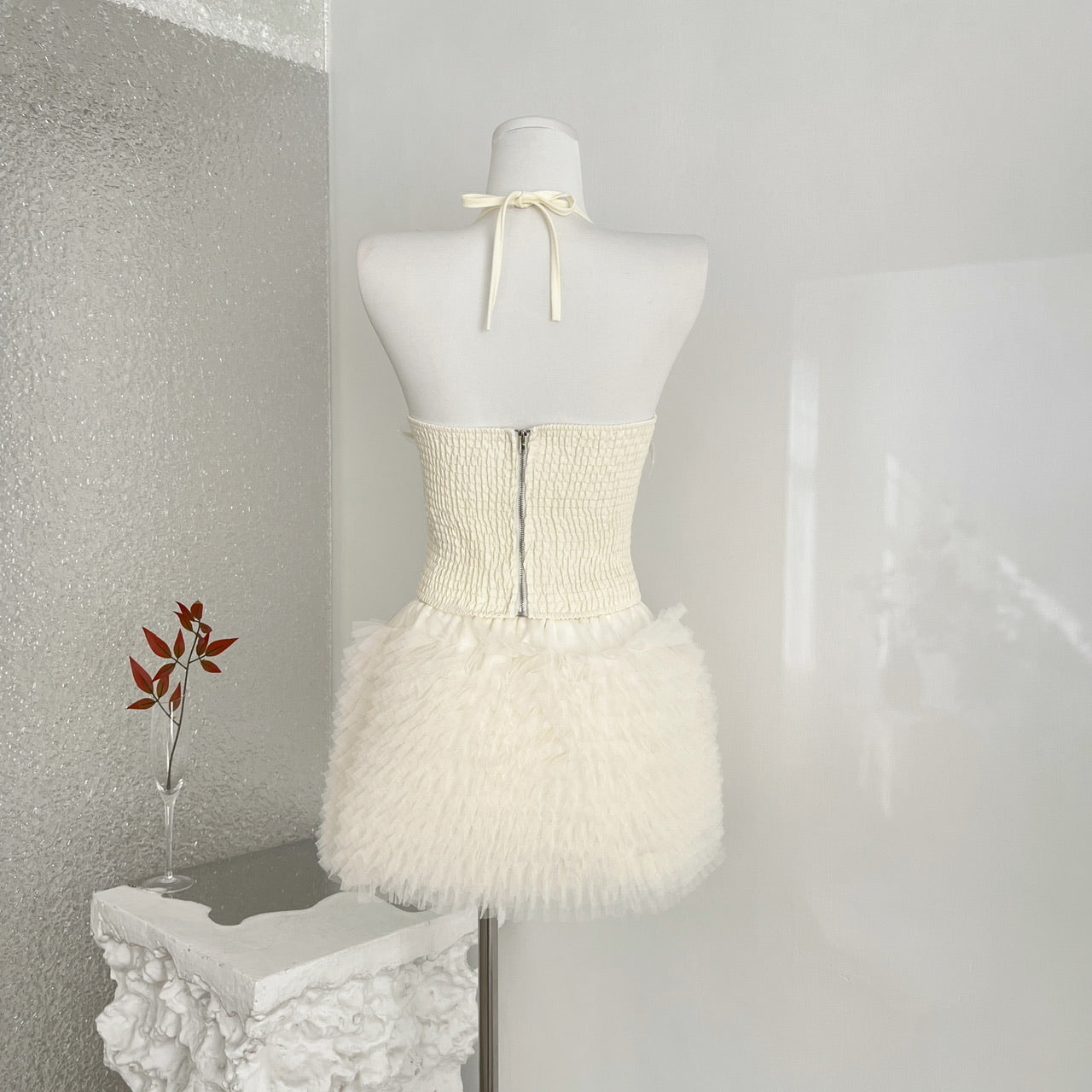 Dentelle lourde en maille embellie paille perlée haut et ensemble de jupes deux pièces pour femmes