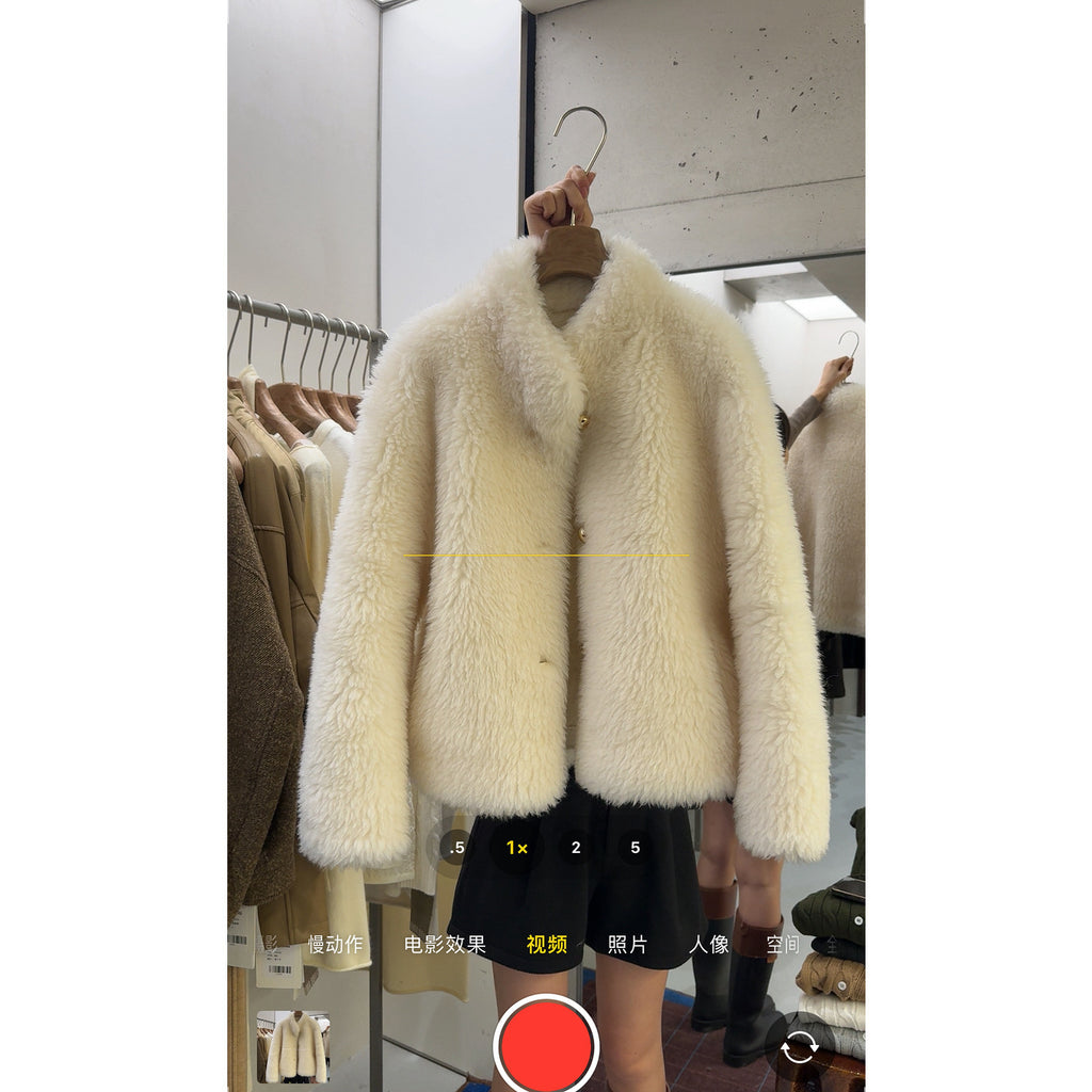 Manteau en cuir court pour les femmes pour l'hiver