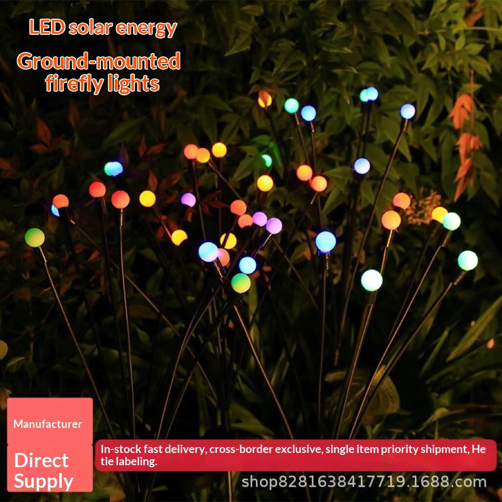 Lumière ambiante de la cour extérieure à énergie solaire