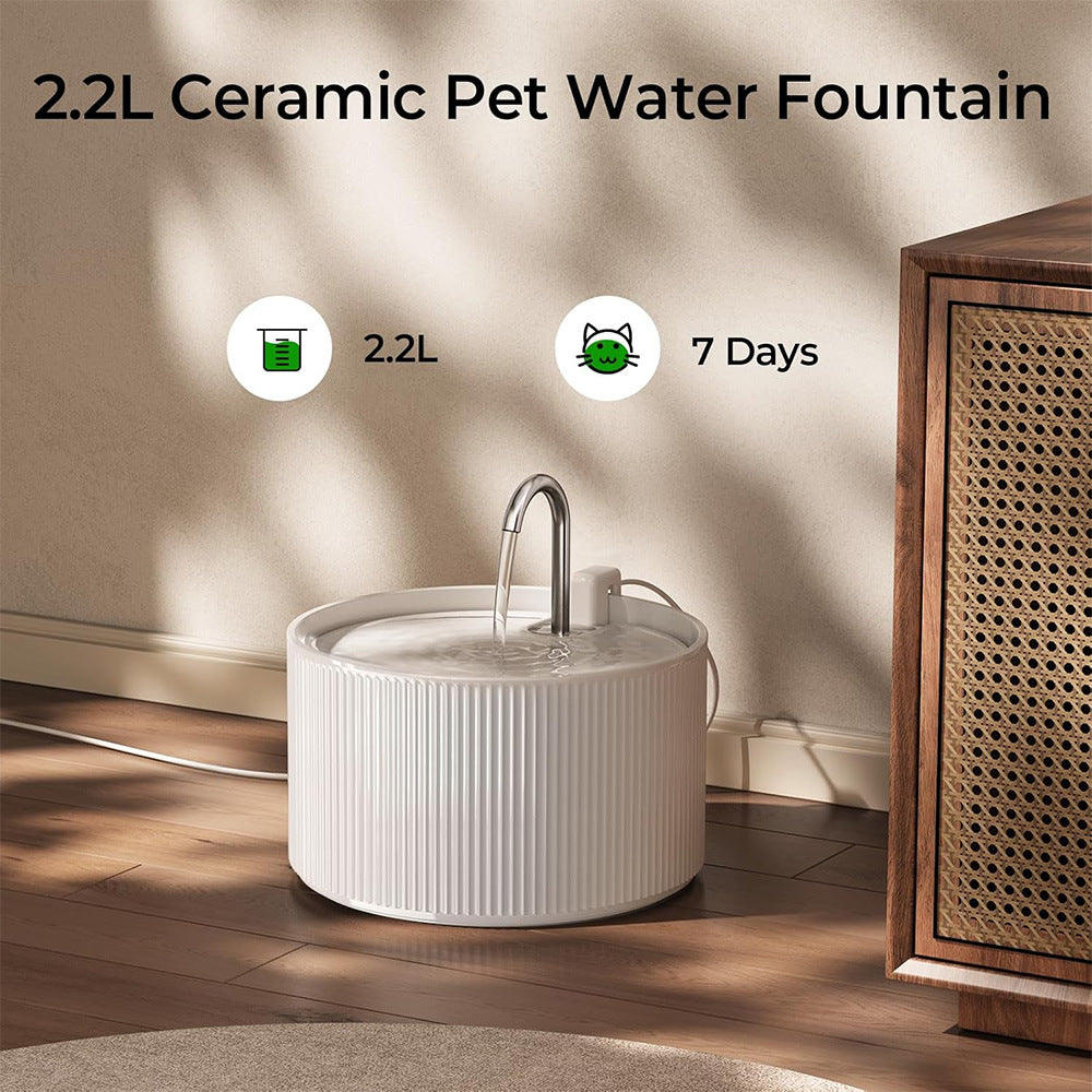 Fontaine d'eau de chat en céramique 2.2L Distributeur automatique d'eau Pet