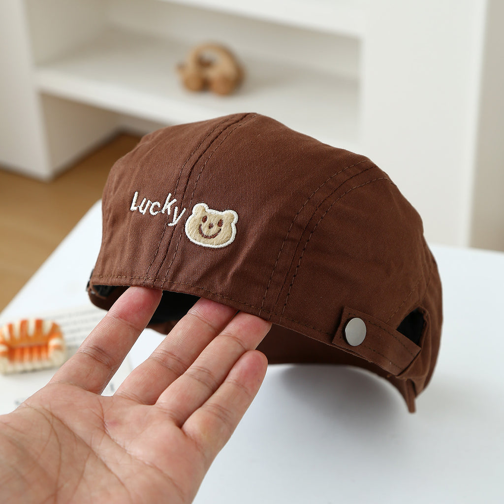 Une seule chance de couleur pour les enfants Mignon petit ours brodé ajustable simple casual Beret F