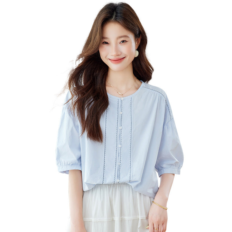 Light blue women's short-sleeved shirt