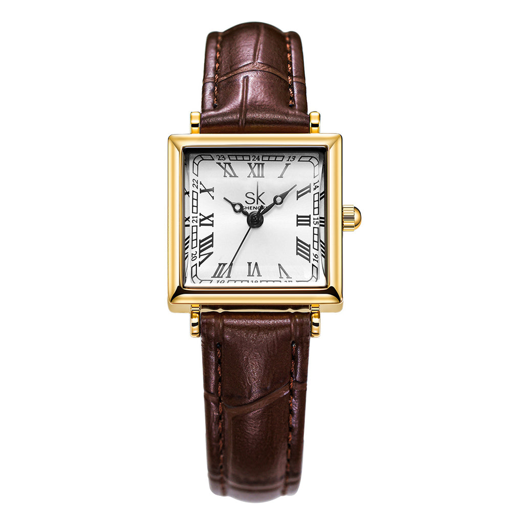 Montre pour femme avec une petite face carrée rétro et une sangle en cuir