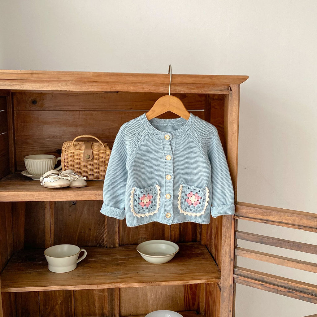 Collier rond d'enfants Sweater Cardigan main Crochet fleur Hollow manteau de poche