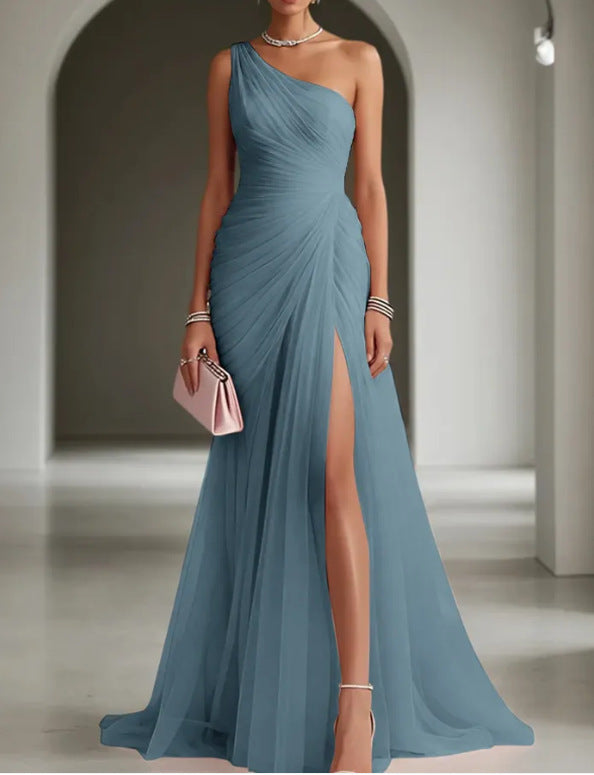 Robe de fête à une épaule fashionnable longue soirée