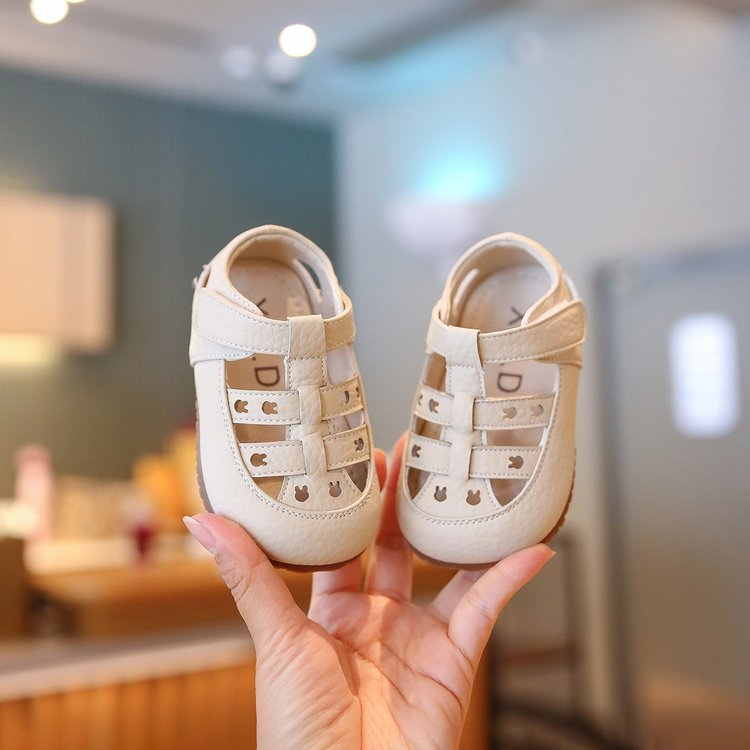 Sandales pour bébés d'été