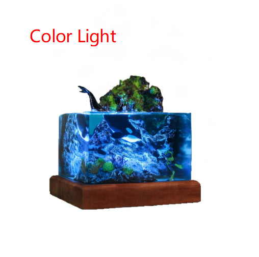 Lampe de table en résine Orca et Divers