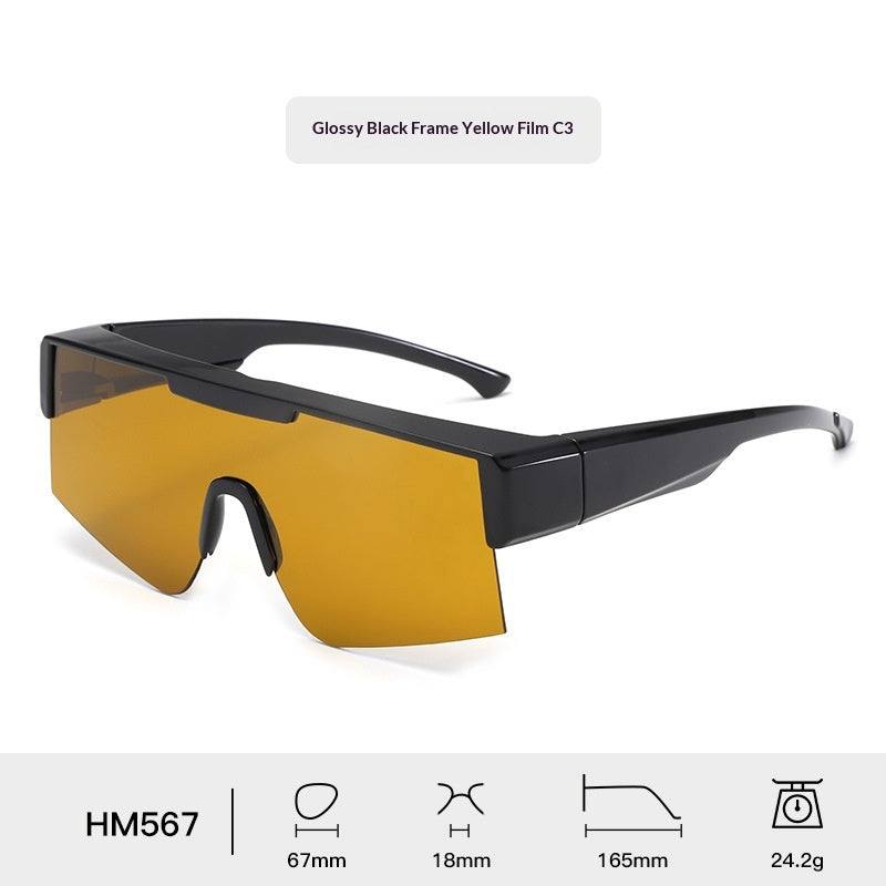Lunettes de soleil à vélo colorées avec un boîtier
