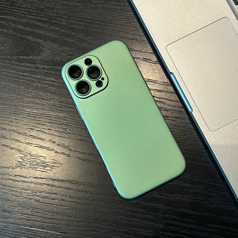 Boîtier magnétique de téléphone mobile abrasif sans glissement en silicone avec objectif