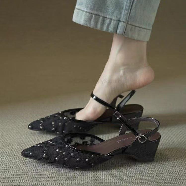 Sandales de broderie française pour femmes Daisy Mesh aux pieds fermés