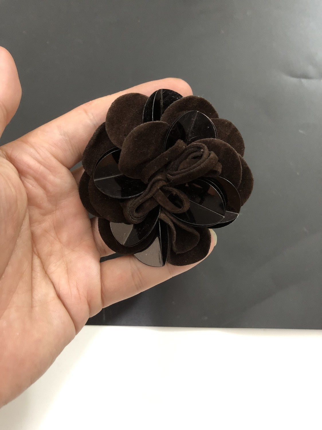 Fine Flannel Flowers Corsage Enveloppé Fleur Coiffure Clip Fleur Sac à main Pendentif Broch