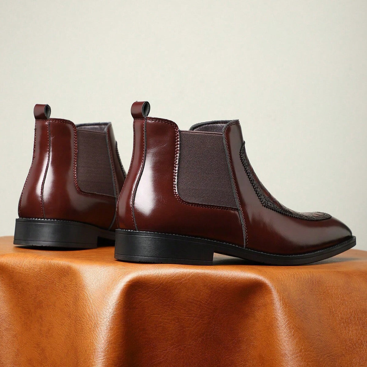 Business Casual mi-haut rétro hommes pointu versatile Martin Bottes
