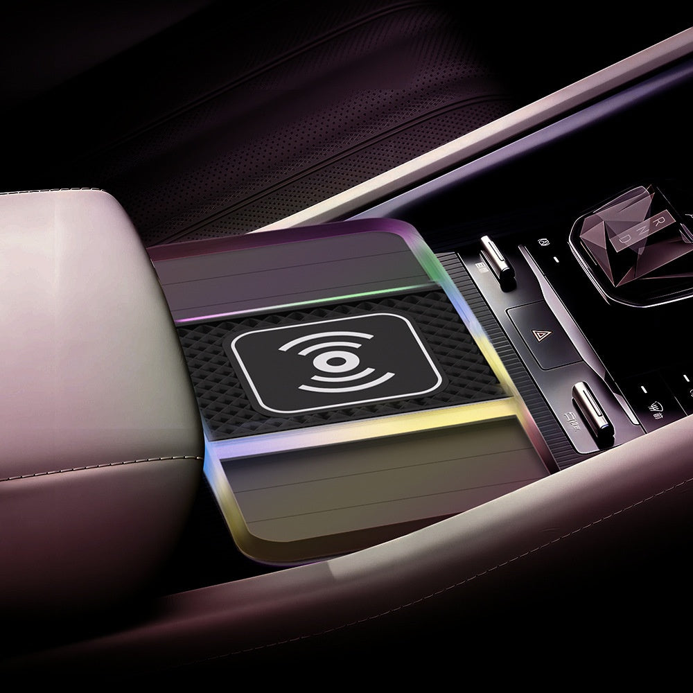 Chargeur automatique d'induction sans fil 20W dans la voiture