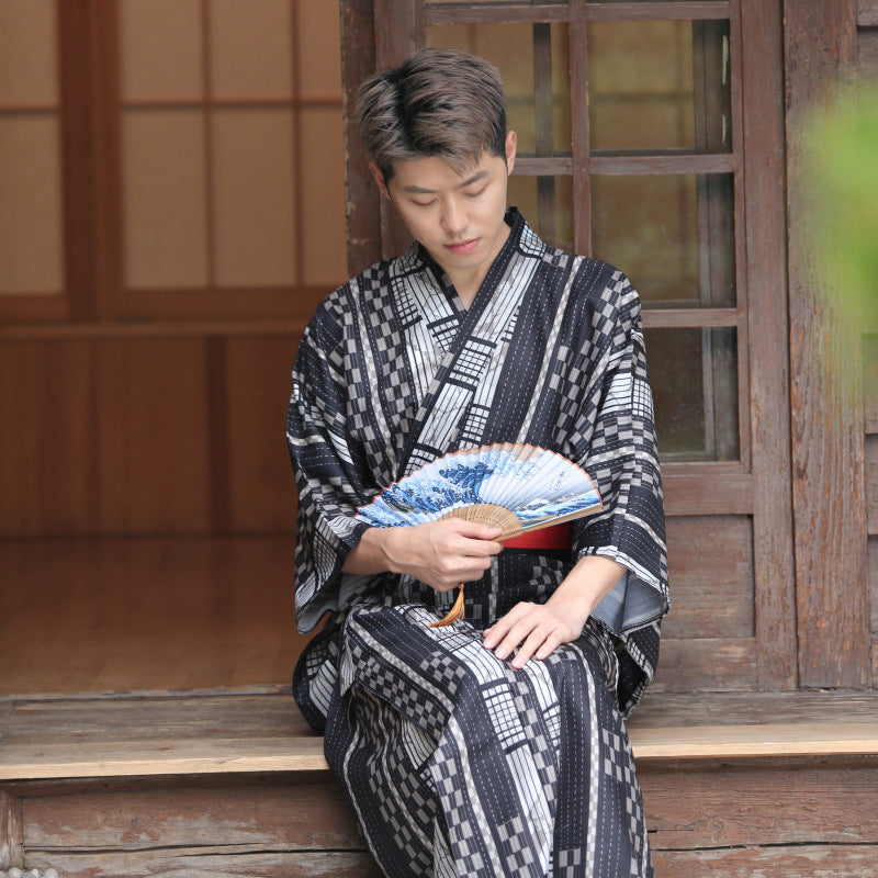 Japonais Kimono Homme traditionnel Samurai Gentleman