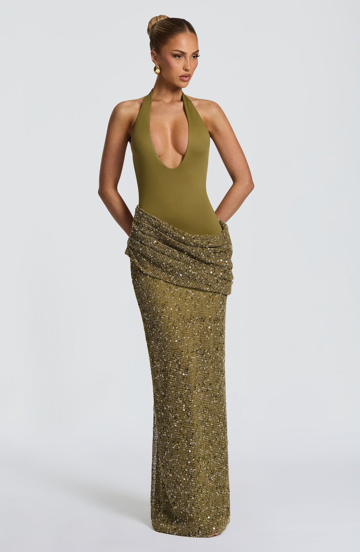 Women's halter neck backless maxi dress