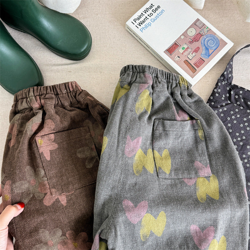 Laver les pantalons pour enfants en coton pur
