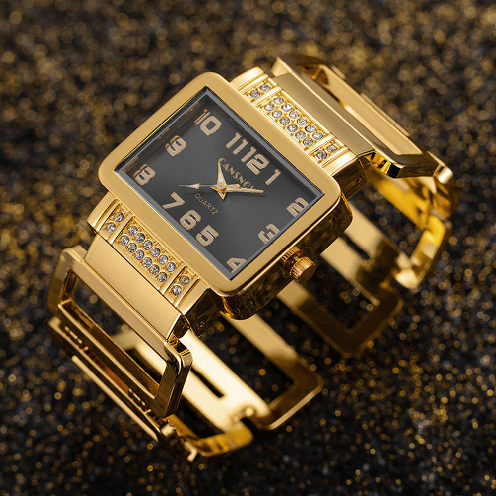 Montre mode or et argent pour femmes