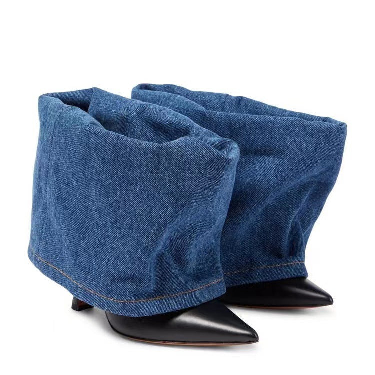 Bottes de denim pointues à talons hauts