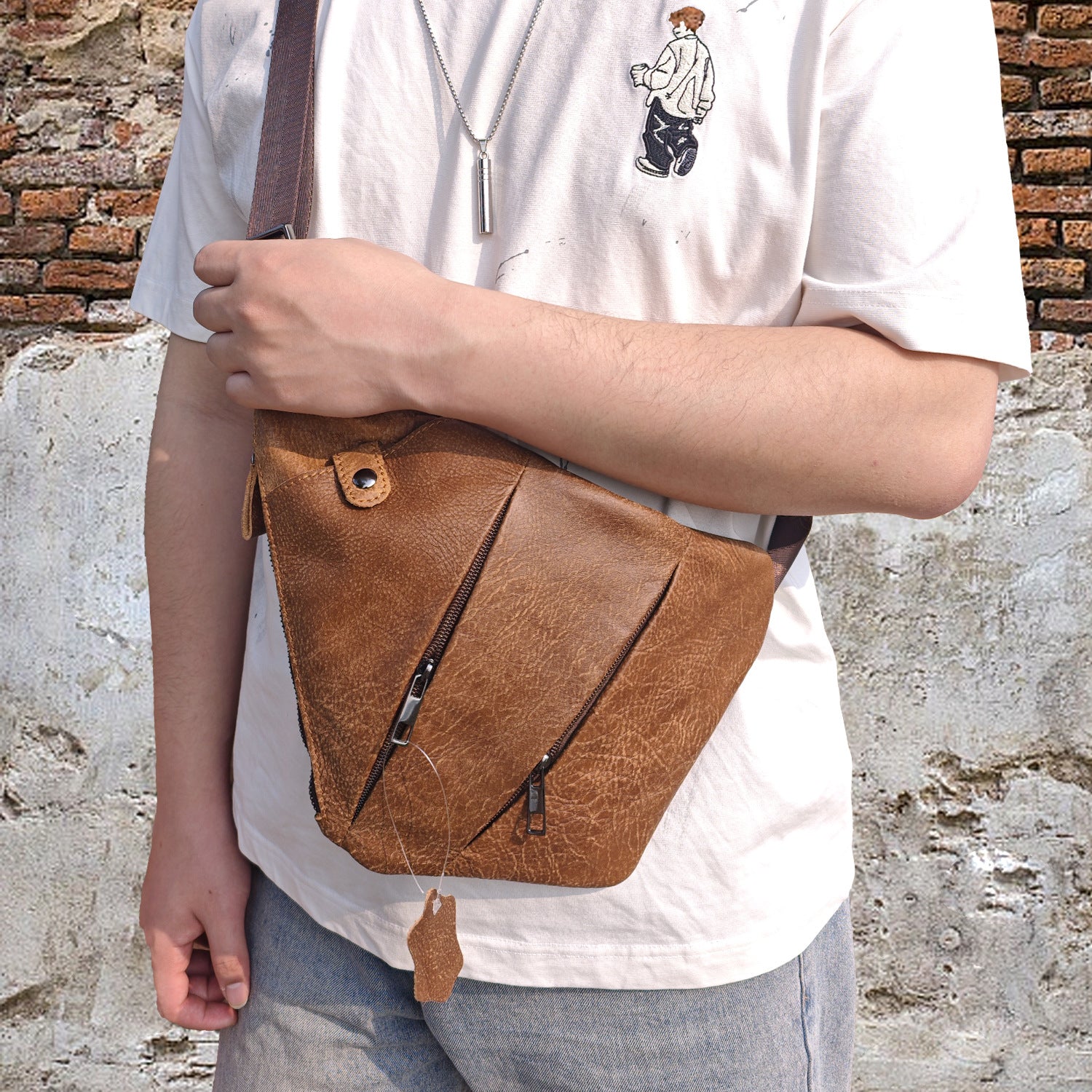 Véritable sac de poitrine en cuir multi-poches en cuir