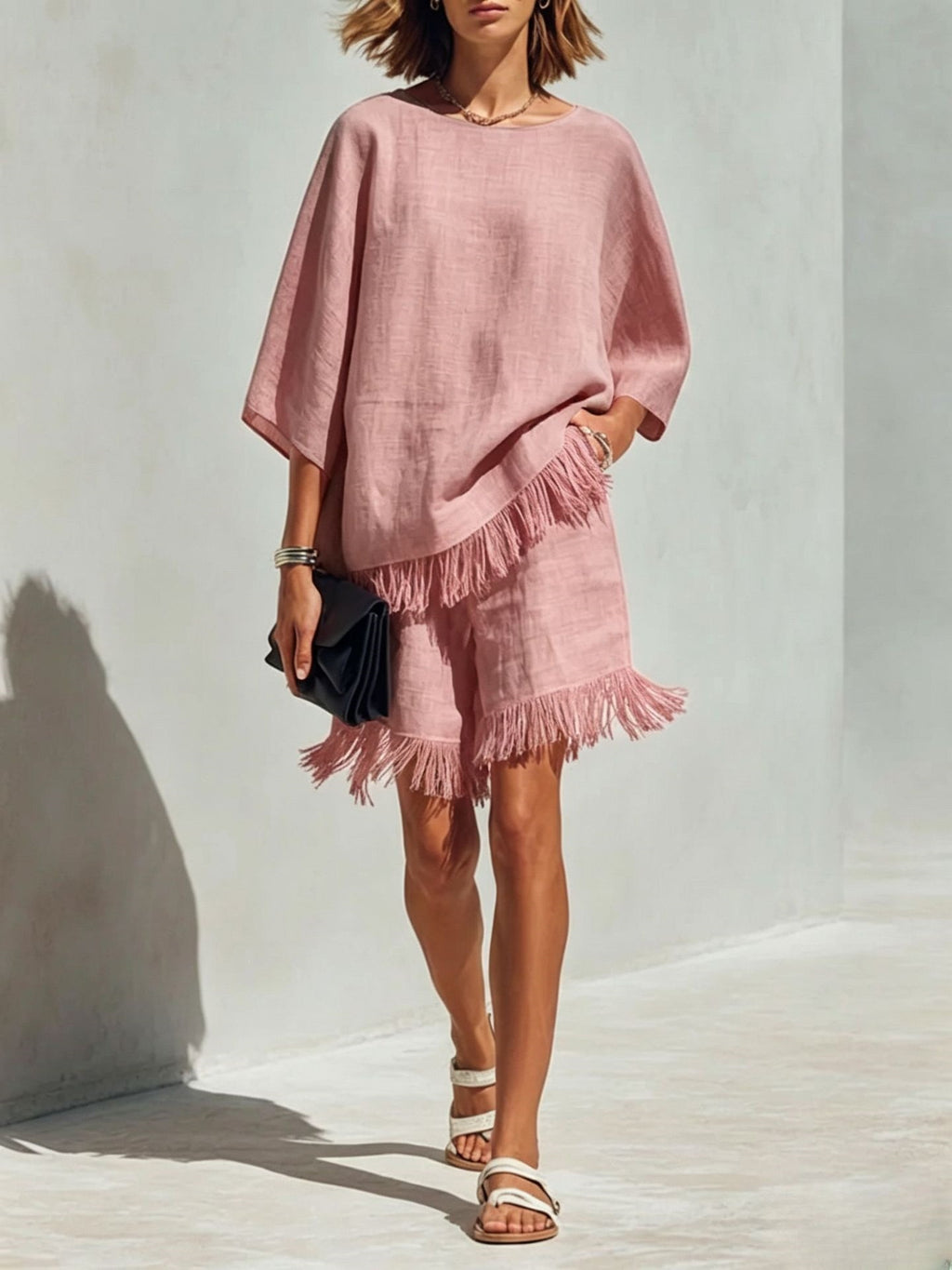 Le top occasionnel et le short à deux pièces pour femmes