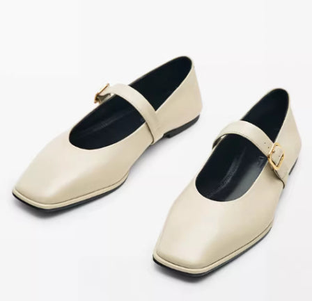 Chaussures en cuir véritable carré-orteil plat pour les femmes avec bouche peu profonde et une seule sangle