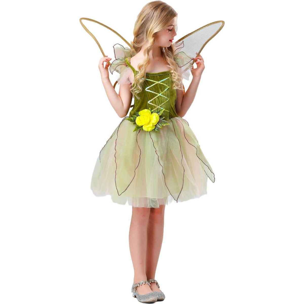 Robe de fée aux fleurs de forêt avec ailes