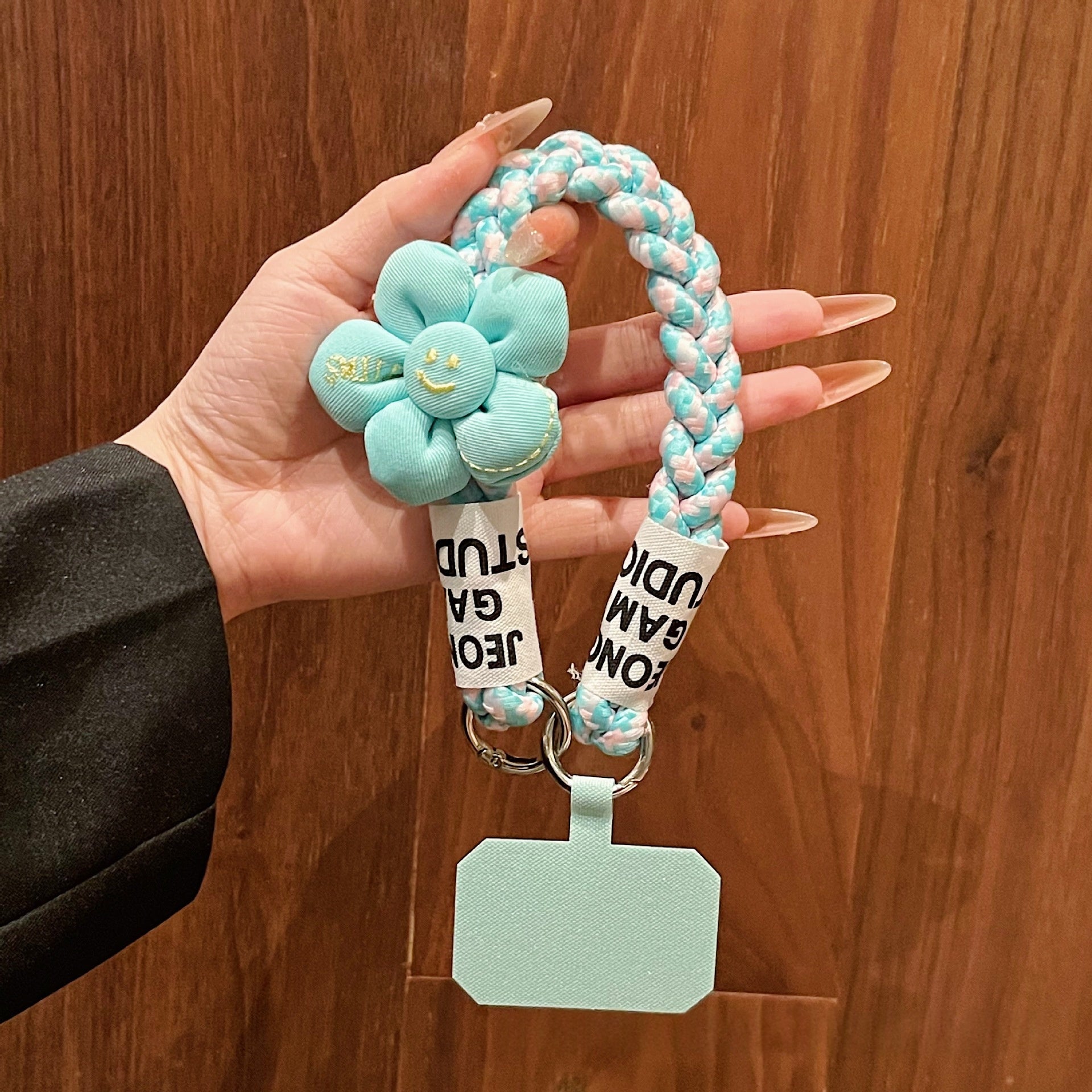 Coffret de téléphone en forme de chanvre court Lanyard avec boutons Bracelet de téléphone anti-perte