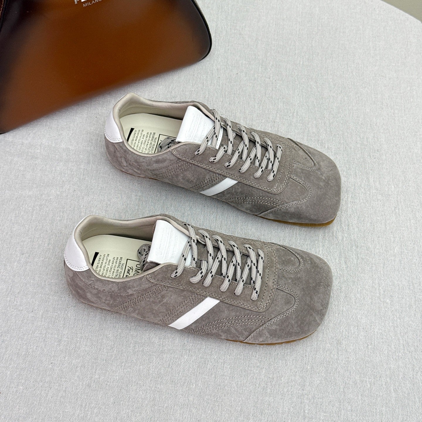 Casual Grande Tête Ugly Mute Skate Chaussures Blanc Chaussures Soft Sole Travel Platform