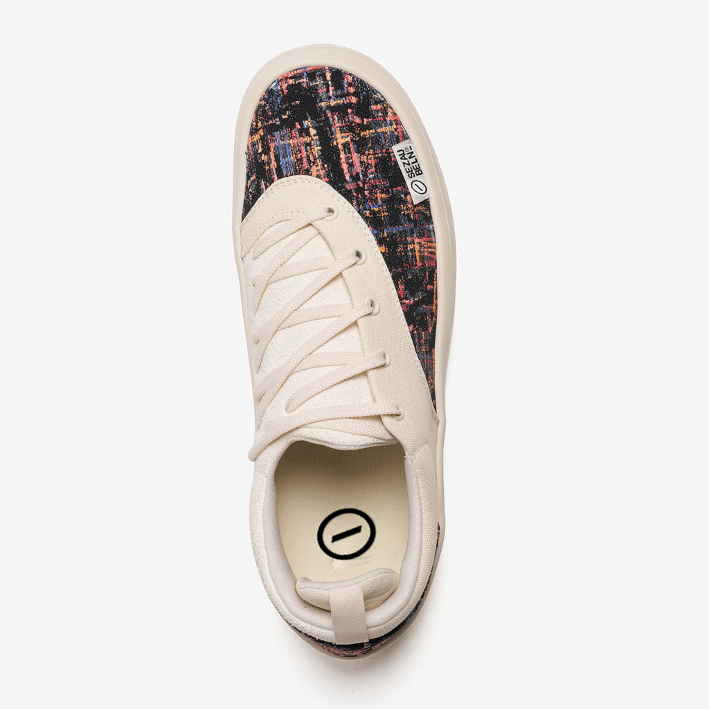 Sneakers occasionnels de jour métropolitains augmentant en hauteur