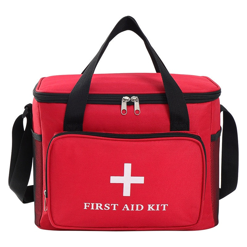 Sac de rangement en médecine portable à l'extérieur du ménage