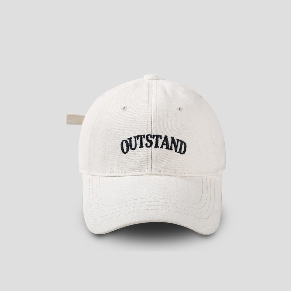 Chapeau surdimensionné qui rend votre visage plus petit