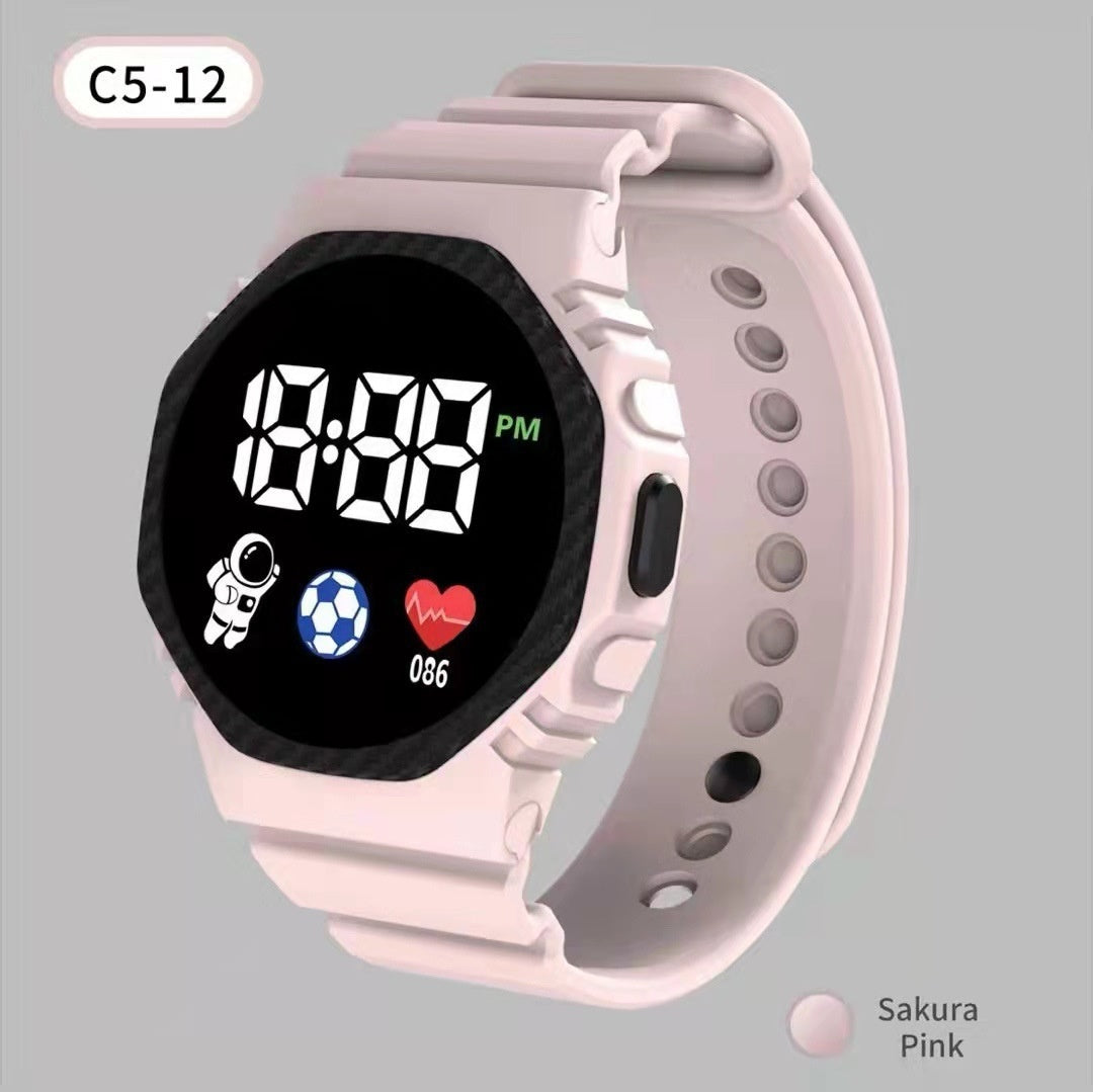 Montre électronique carrée Étudiante