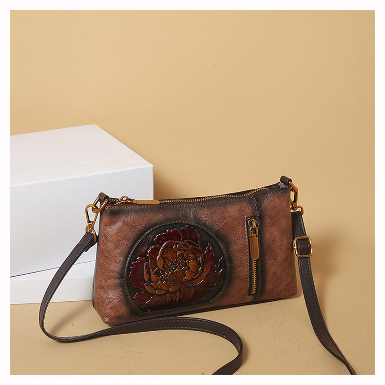 Cuir souple Vintage Ethnic style sac à épaule décontracté en cuir sculpté à la main pour les femmes