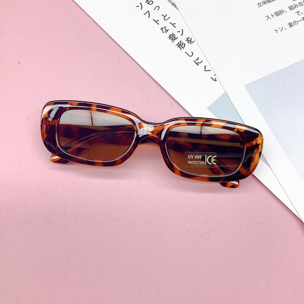 Lunettes de soleil élégantes à cadre de petite taille pour enfants