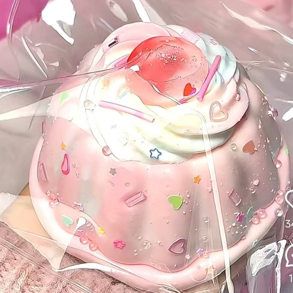Grand pudding aux fraises crémeuses Silicone Stress-Relief Toy