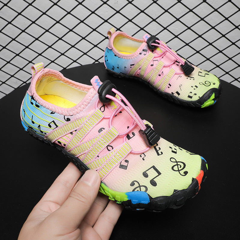 Simple kids' watersports shoes