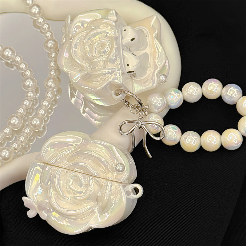 Perle blanc Camellia Earphone Case