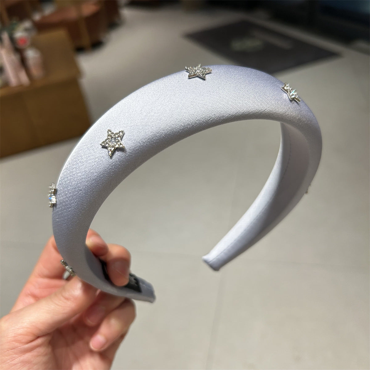 Bandeau pour femmes Haut bandeau de la Couronne avec strass étoilé Clip pour cheveux pour flyaways