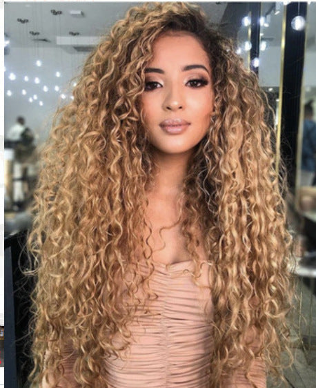Curlings de cheveux bouclés africains avec longs cheveux bouclés